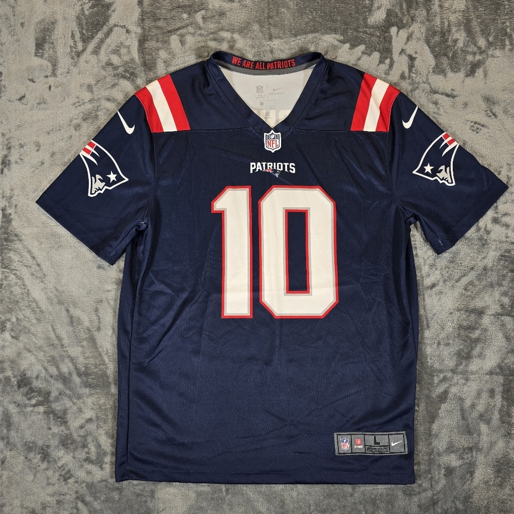 Nike OnField Dri-Fit New England Patriots #10 Jones Jersey Size Large